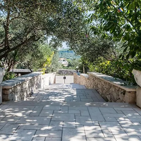 Venus * Selca (Brac)