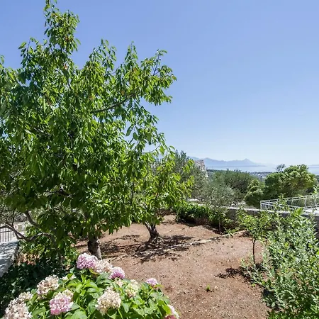 Venus Semesterbostad Selca (Brac)