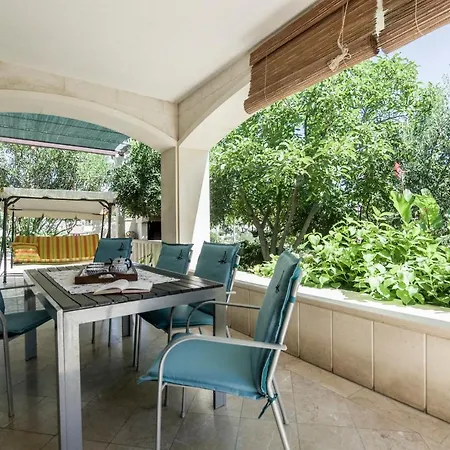 Holiday home Venus Selca (Brac)