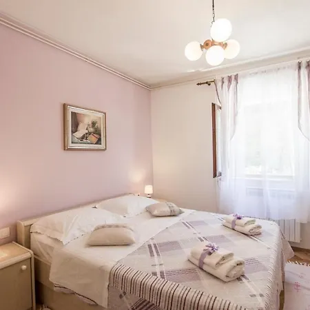 Holiday home Venus *